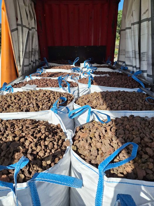 Pedra Vulcânica Para Jardim