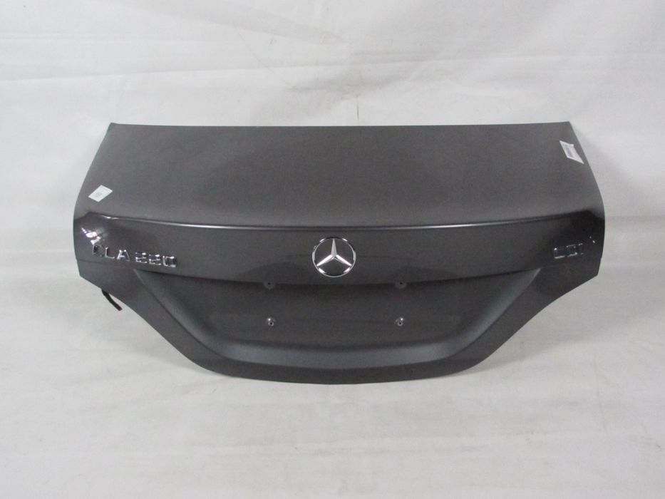 Tampa Da Mala Mercedes-Benz Cla Coupe Ref: A1177500075
