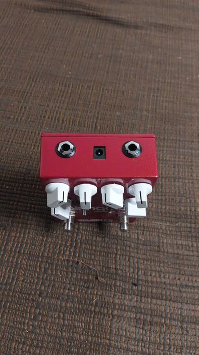 Pedais de guitarra (Wampler, MXR, TrueTone)