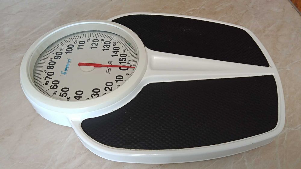 Весы напольные механические MOMERT model : 5200