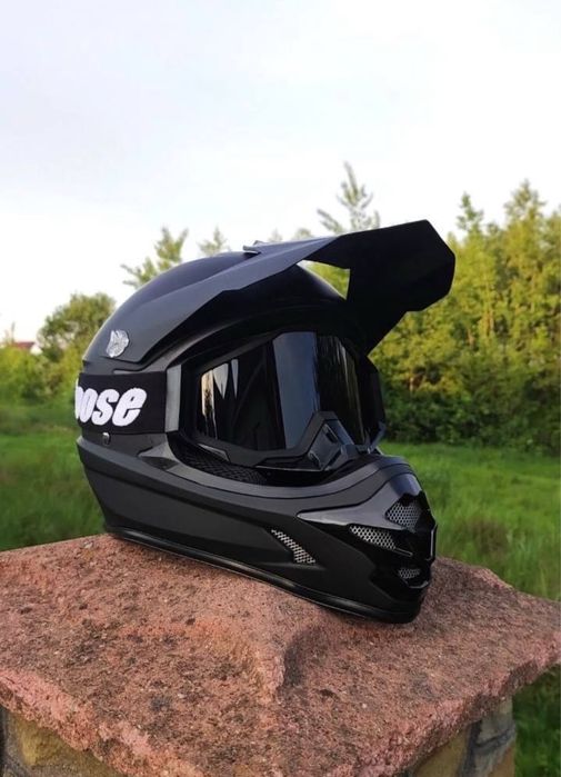 Мотошолом, шлем для мотоцикла, мотоекіп, шолом, кроссовий, кросовий