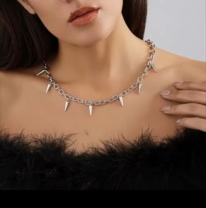 Підвіска-чокер 

Ціна 195 грн

Більше підвісок за посиланням:
#кул