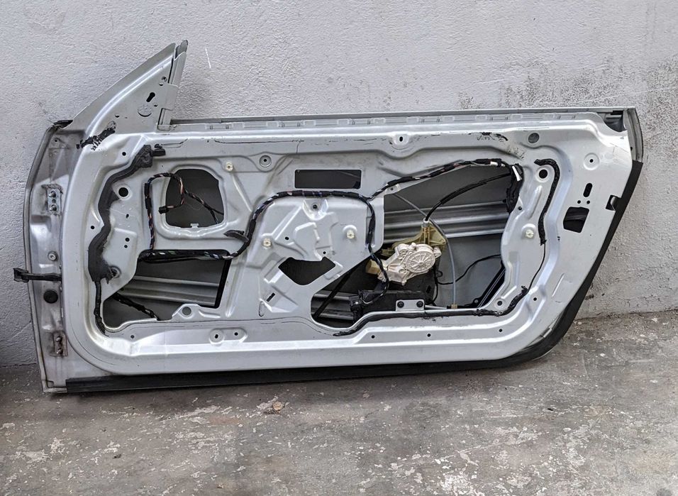 BMW E- Porta Direita