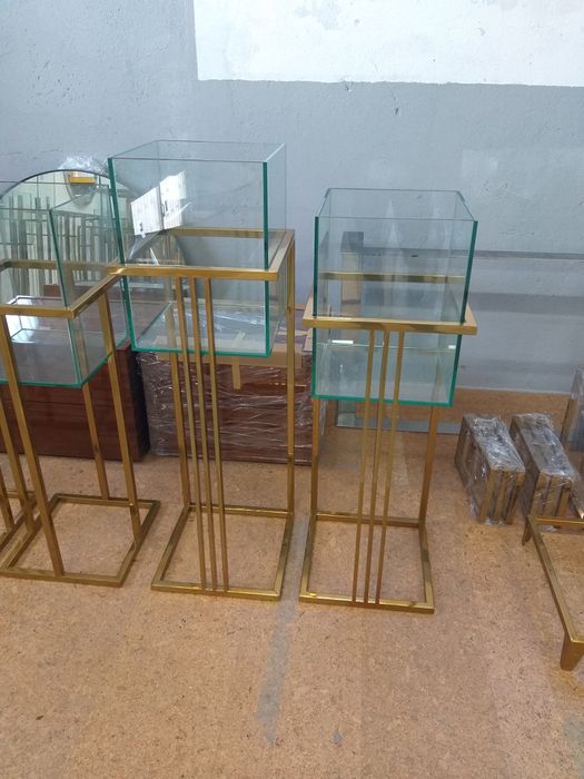 Floreiras inox dourado