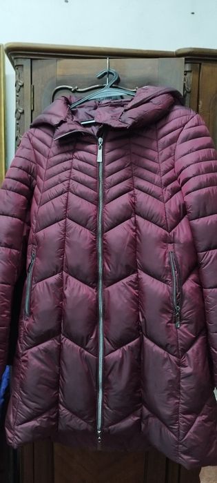 Várias peças de roupa