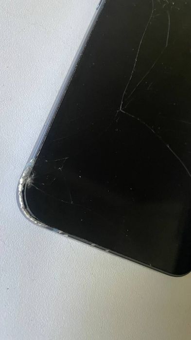 б/у iPhone 14 128Gb Blue (розбите скло та дефект на корпусі)