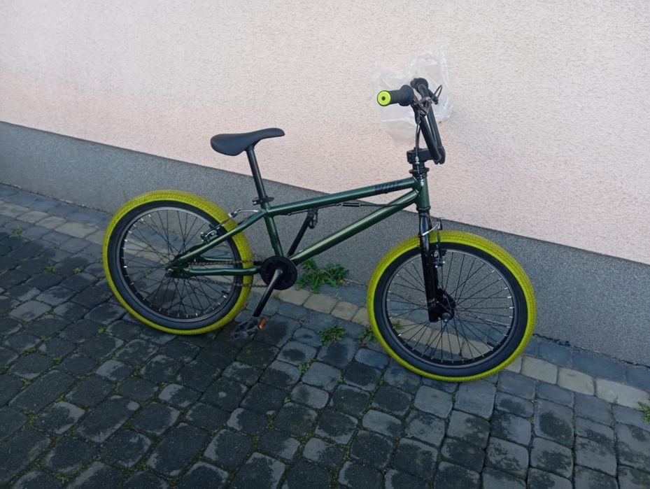 Rower BMX Decathlon dla dziecka