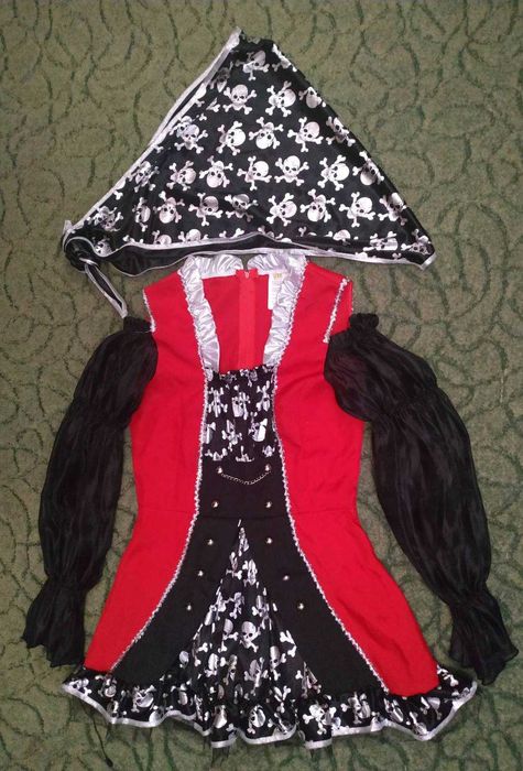 Карнавальный костюм платье пиратки на девочку 11-13 лет