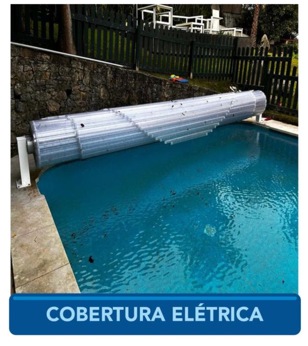 Cobertura de segurança para a sua piscina Mergulho Salgado Piscinas