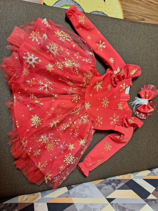 Гарне новорічне плаття (на 3 роки)