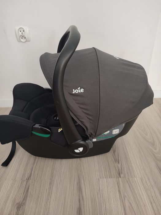Fotelik samochodowy Joie isnug2