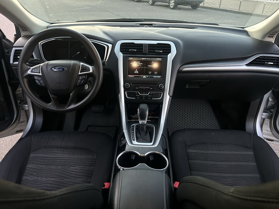 Ford Fusion 2016