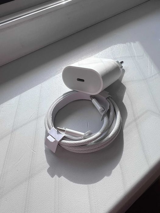 Ładowarka USB-C 20W do iPhone + kabel USB-C 60W w oplocie 100 cm szybkie ładowanie!