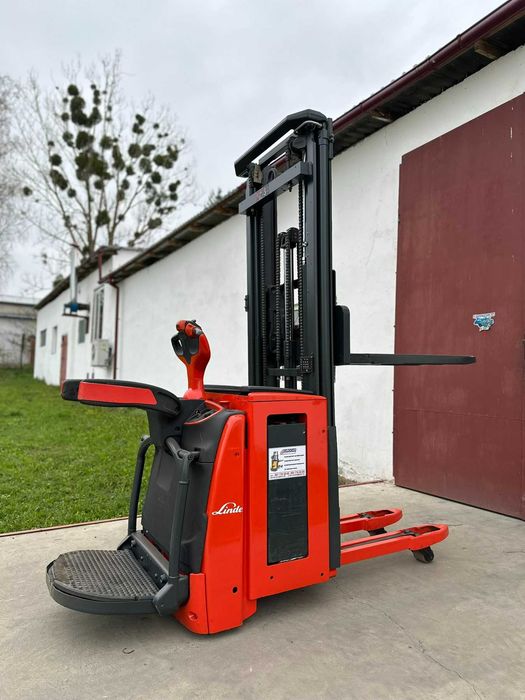 Штабелер навантажувач 1380* Linde L14АР 1,4т 530см