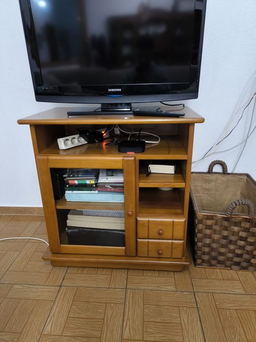 Móvel TV sala usado