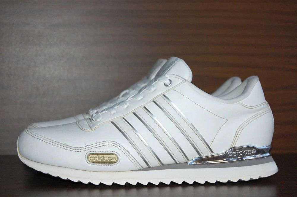 Кроссовки ADIDAS р.41-42 original