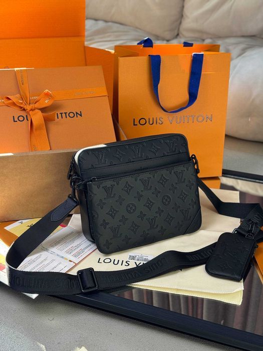 Мессенджер Trio Louis Vuitton Trio черная сумка трио Луи Виттон плечевая сумка c828