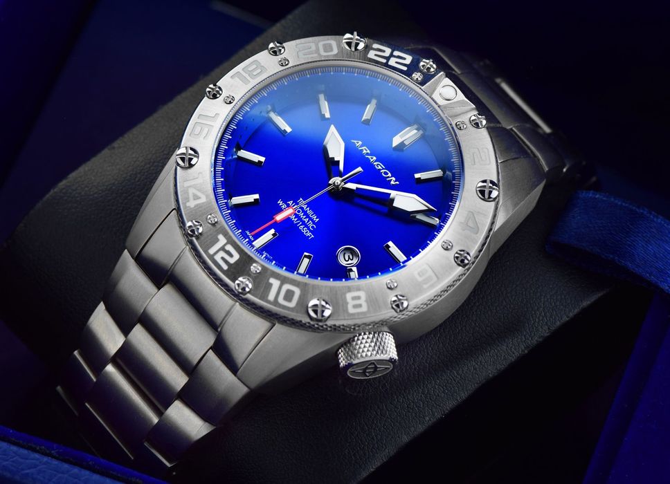 Годинник механічний Aragon ENFORCER Titanium Sapphire 44 mm. 500 MT.