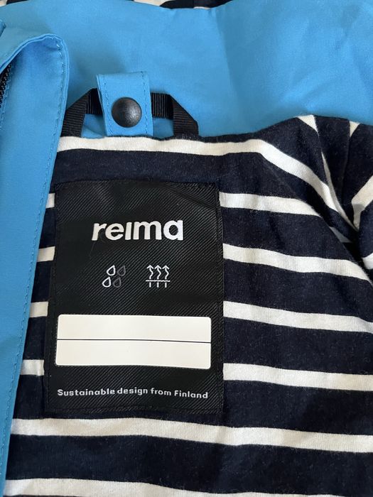 Продам вітрівку  Reima розмір 122