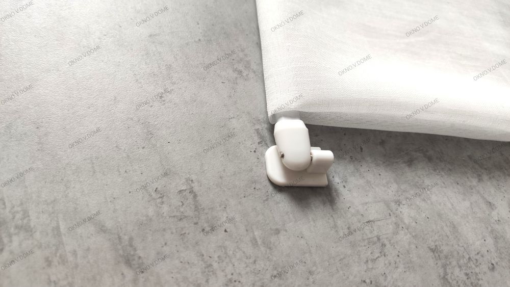 Мини карниз для окна