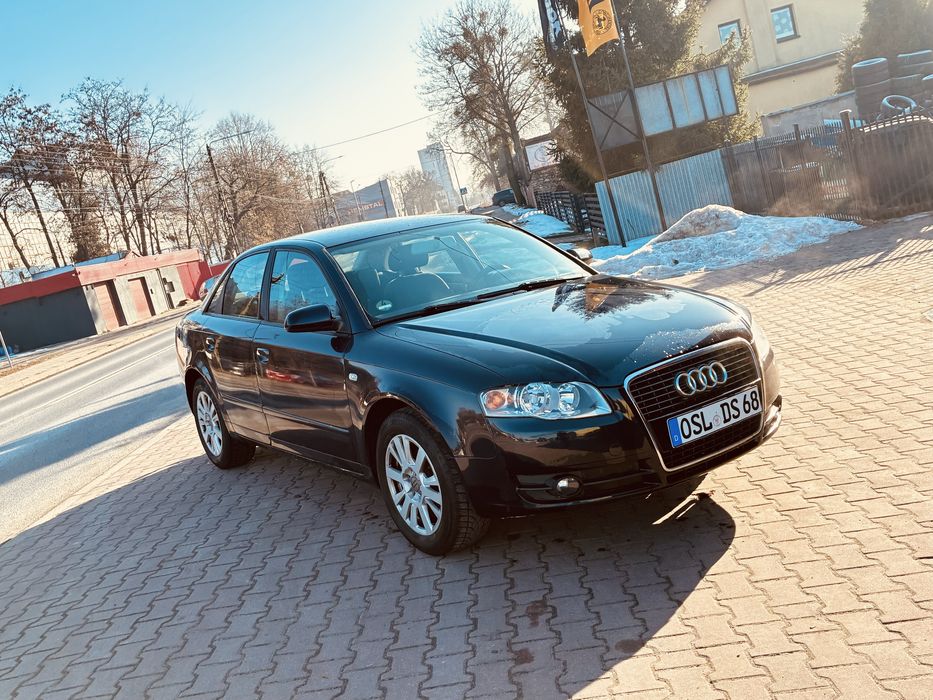 Audi a4 rok2006 poj 1.6 przeb 166 tys sedan zadbany zarejestrowany w kraju