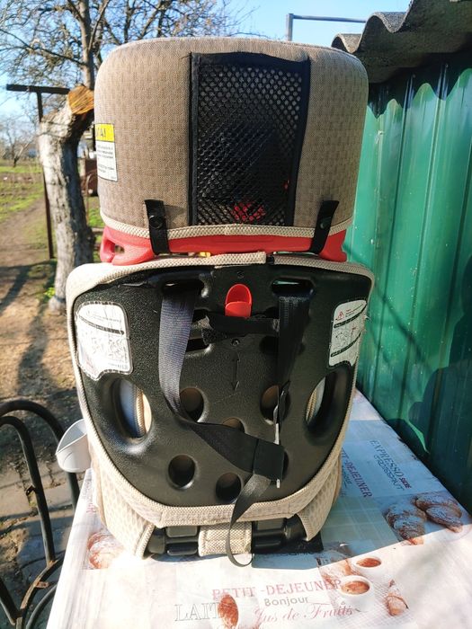 Продам автокрісло