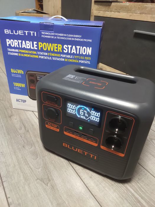 Зарядная станция Bluetti AC70P / 1000 Вт номинал /2кВт в режиме PowerLift/ 864 Вт⋅ч / LiFePO4 батарея