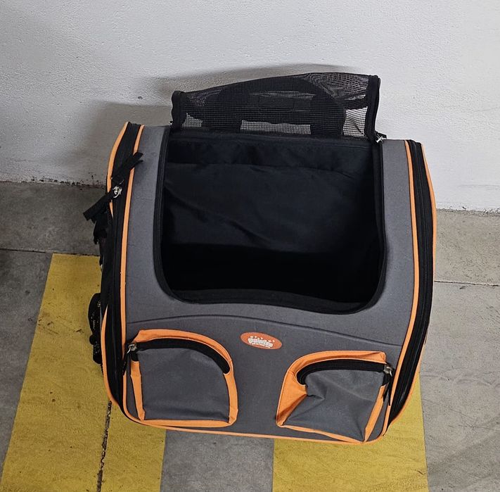 Porta animais  com rodas