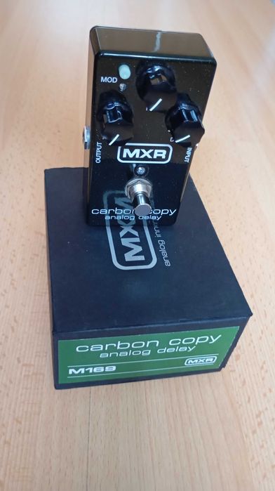 Mxr carbon copy com caixa