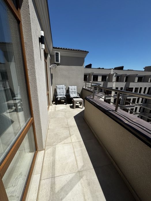 Оренда квартири житло посуточно подобово Одеса Авиньон море паркинг