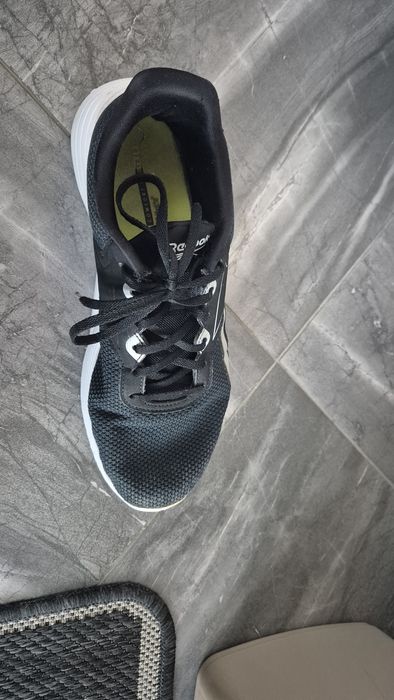 Reebok продам бу