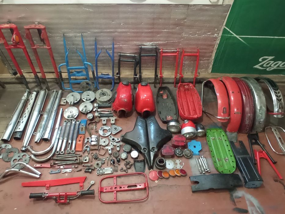 Продам вилку маятник на мопед Карпати Рига Верховна.