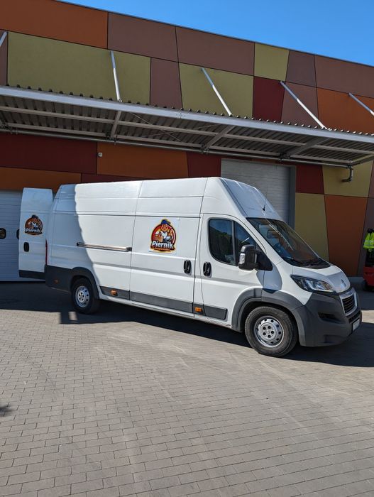 Przeprowadzki Toruń Transport Mebli Bagażówka Magazynowanie Usługi Schodołazem Towarowym