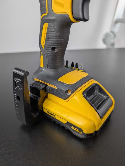 Szerszy haczyk do narzędzi Dewalt – idealny zamiennik oryginału