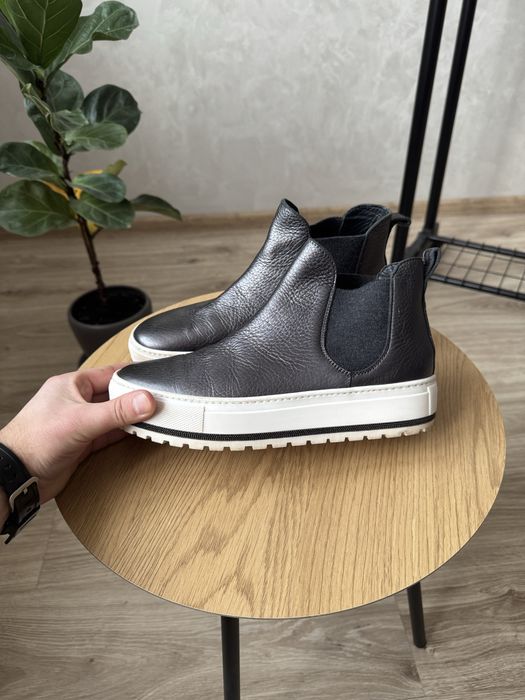 Взуття черевики жіноче Brunello Cucinelli