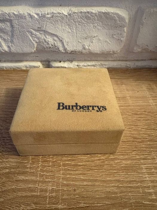 Spinki  Burberry