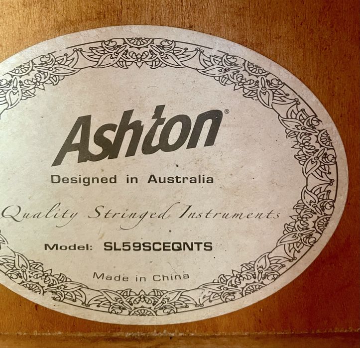 Guitarra semi-acustica Ashton Modelo:SL59SCEQNTS