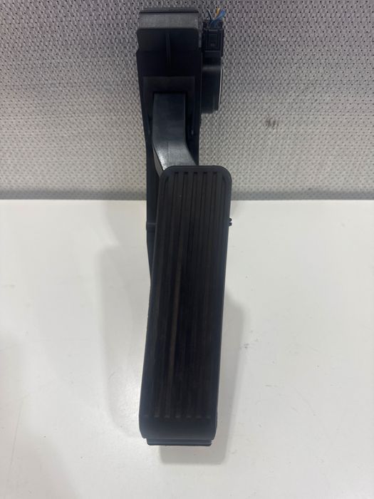 Potenciometro pedal acelarador Merc E class W211