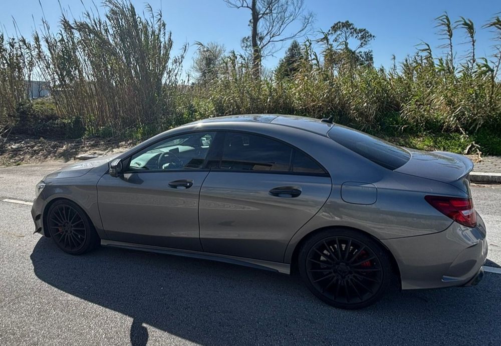 Mercedes CLA 45 AMG