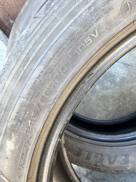 245/50R20 Good year suv