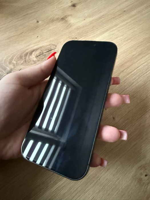 Iphone 17 Black 100% kondycji
