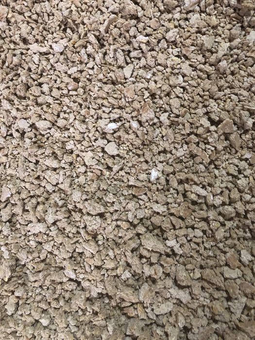 Продаємо макуху соєву. Міняємо сою на макуху. Жмих соєвий, макуха.