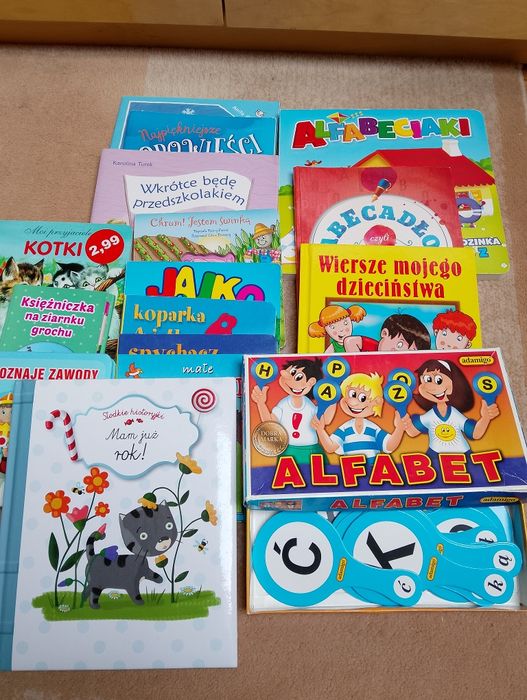 Książeczki, abecadło i gra alfabet