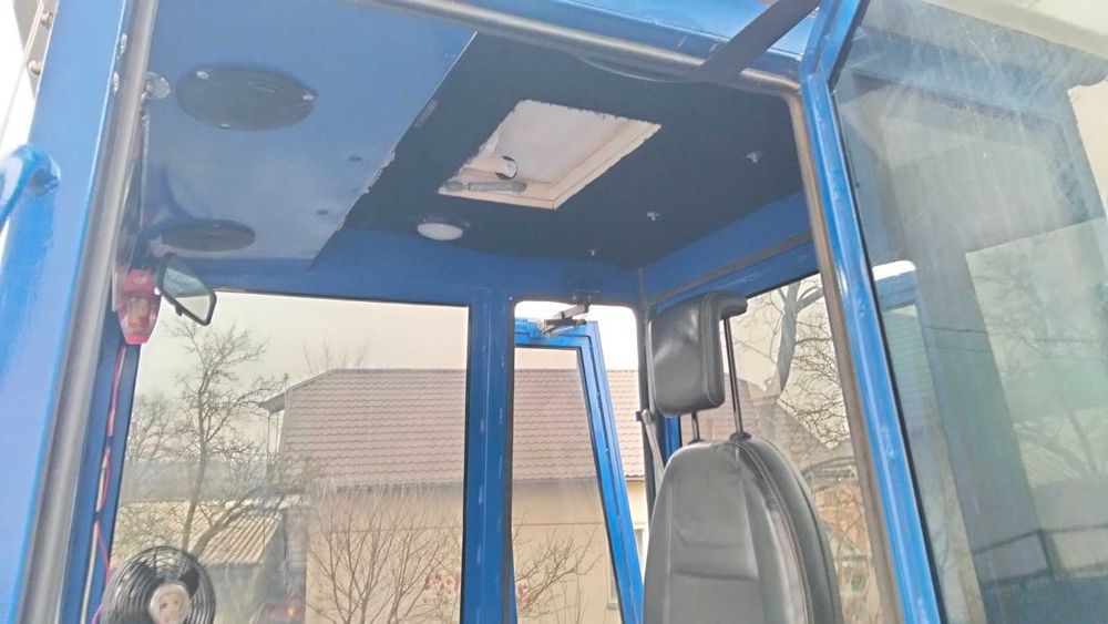 Трактор DongFeng 244