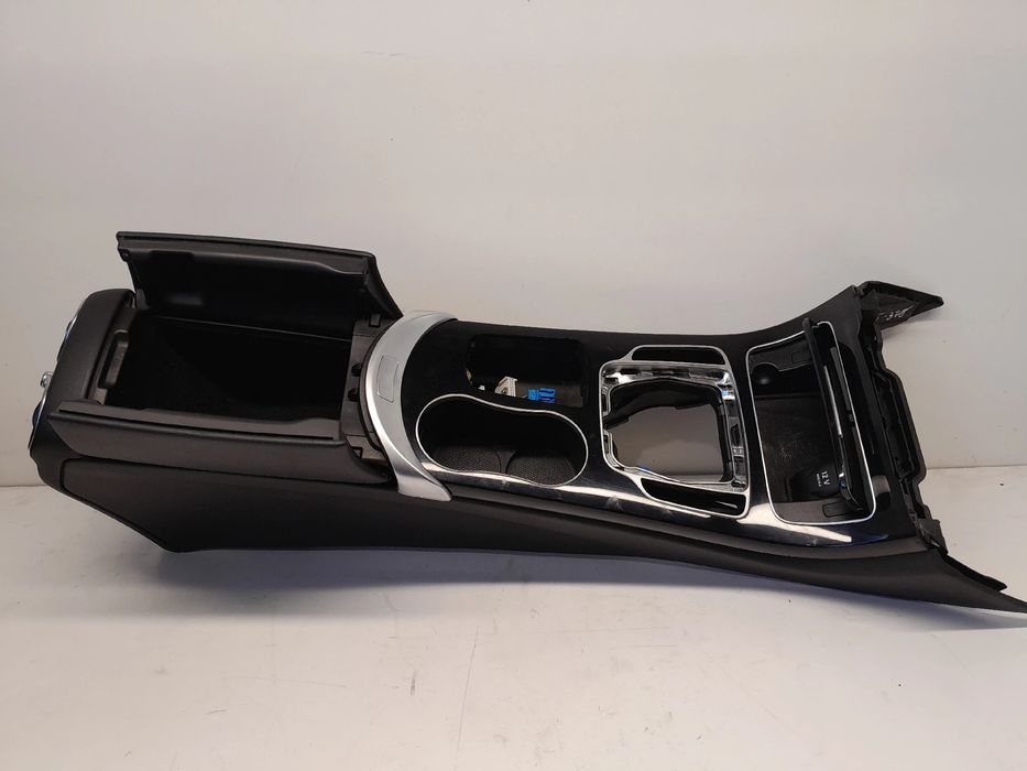 Consola central MERCEDES-BENZ Classe C (W205)