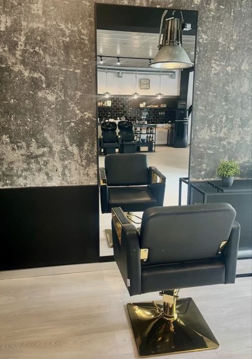 Wynajmę stanowisko fryzjerskie