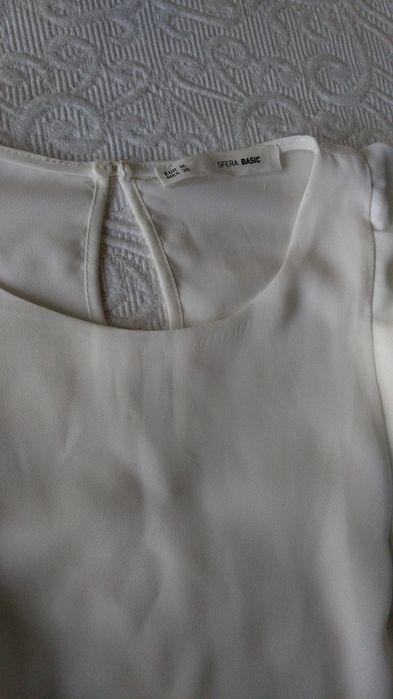 Blusa branca assimétrica Sfera tamanho M