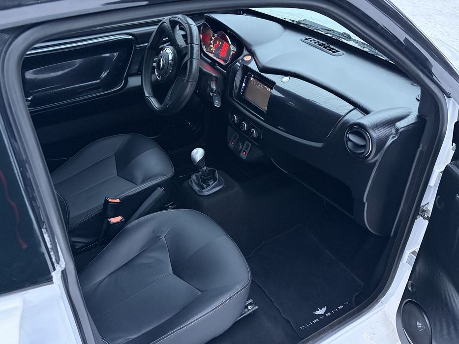 Chatenet CH40 - 2018 - LED - Kamera - Alufelgi -