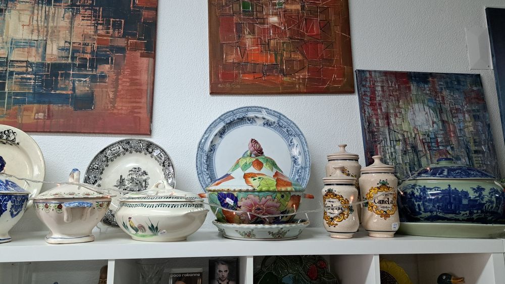 Antiguidades e outras