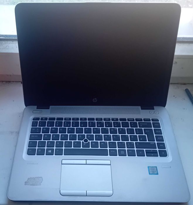 (7) laptop HP Elitebook 840 G3: Intel Core i5